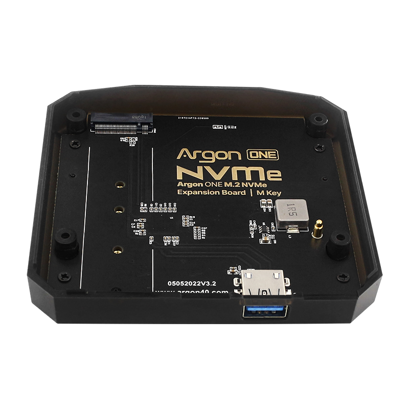 لوحة توسعة Argon ONE M.2 مع من - مراجعة Turing Pi 2 وسعره